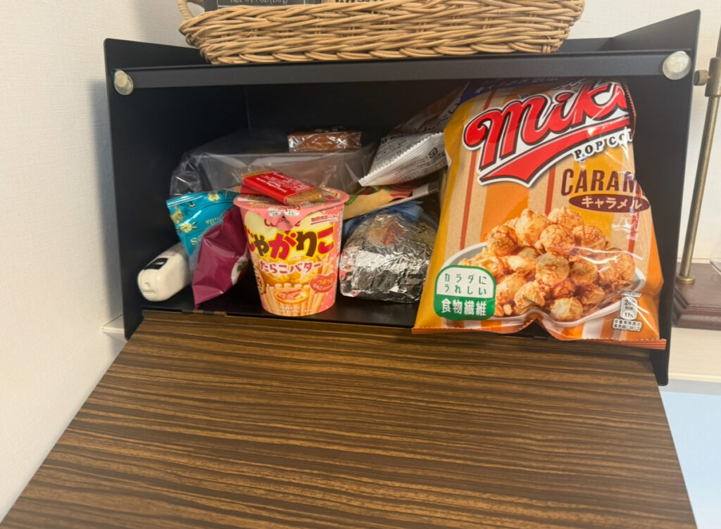 ブレッドケース収納